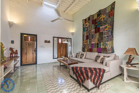 CasaLasAmigas.Watermark.13