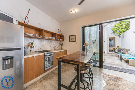 CasaLasAmigas.Watermark.18