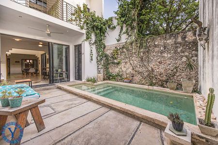 CasaLasAmigas.Watermark.23