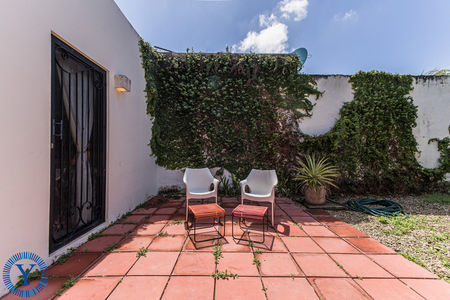 CasaLourdes.Watermark.28