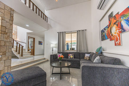 CasaUrbana.Watermark.23