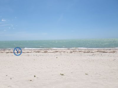 acbdc6c5-bd39-45fb-b0f5-0454732b5b43