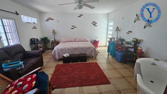 d5cdf068-41f7-4dce-aec3-98dff64c18b7