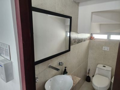 f7e5afc1-7660-405b-96d5-21d09f1f1316