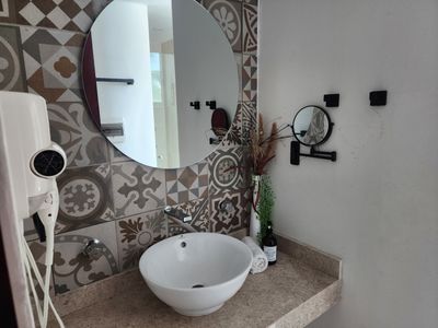 5816fa21-f97d-45b1-9ff2-a8e50a8362fa