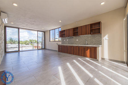 TH.Zyan.Watermark.13