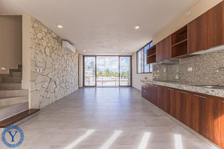 TH.Zyan.Watermark.14