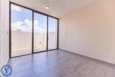 TH.Zyan.Watermark.23