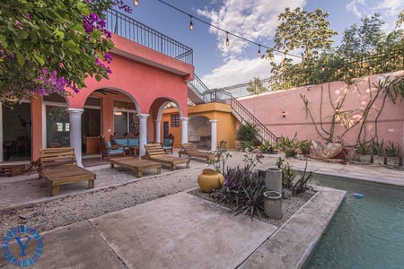 Casa.Mariposa.Watermark33