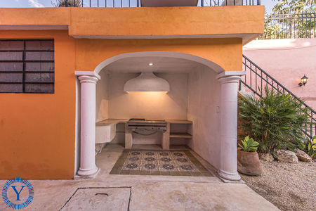 Casa.Mariposa.Watermark39