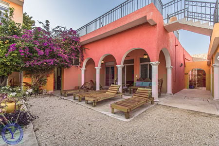 Casa.Mariposa.Watermark43