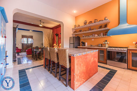 Casa.Mariposa.Watermark50