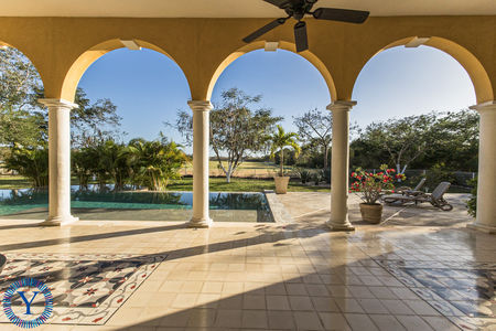 QuintaPortico.Watermark1