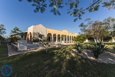 QuintaPortico.Watermark2