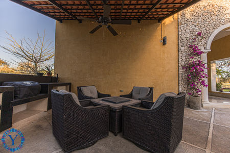 QuintaPortico.Watermark34