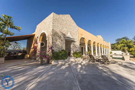 QuintaPortico.Watermark4