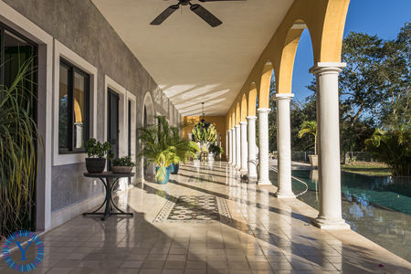 QuintaPortico.Watermark81