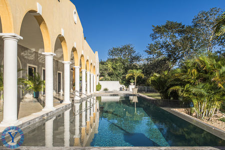 QuintaPortico.Watermark82