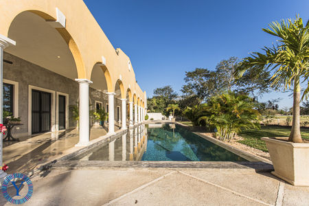 QuintaPortico.Watermark83