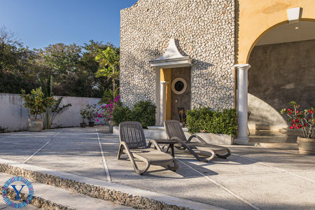 QuintaPortico.Watermark85