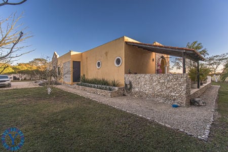 QuintaPortico.Watermark92