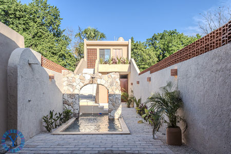 Casa del Zapatero Watermark.3