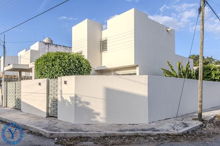 CasaWaspaWatermark.2