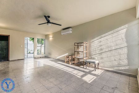 CasaWaspaWatermark.27