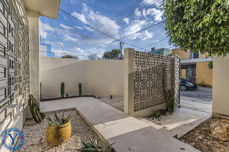 CasaWaspaWatermark.28