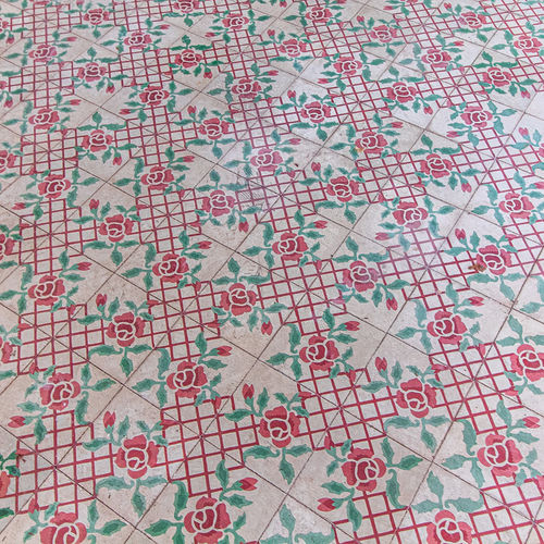 The Soul Beneath Our Feet: The Charm of Pasta Tiles in Mérida Centro