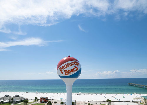 Water-Tower-on-Pensacola-beach