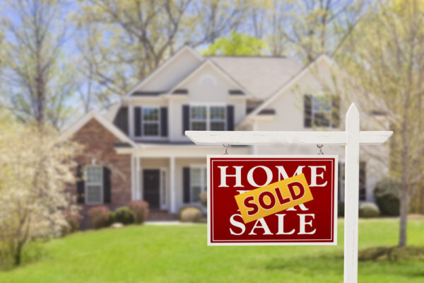 Stand Out in the Competitive Kansas City Housing Market: Tips for Sellers