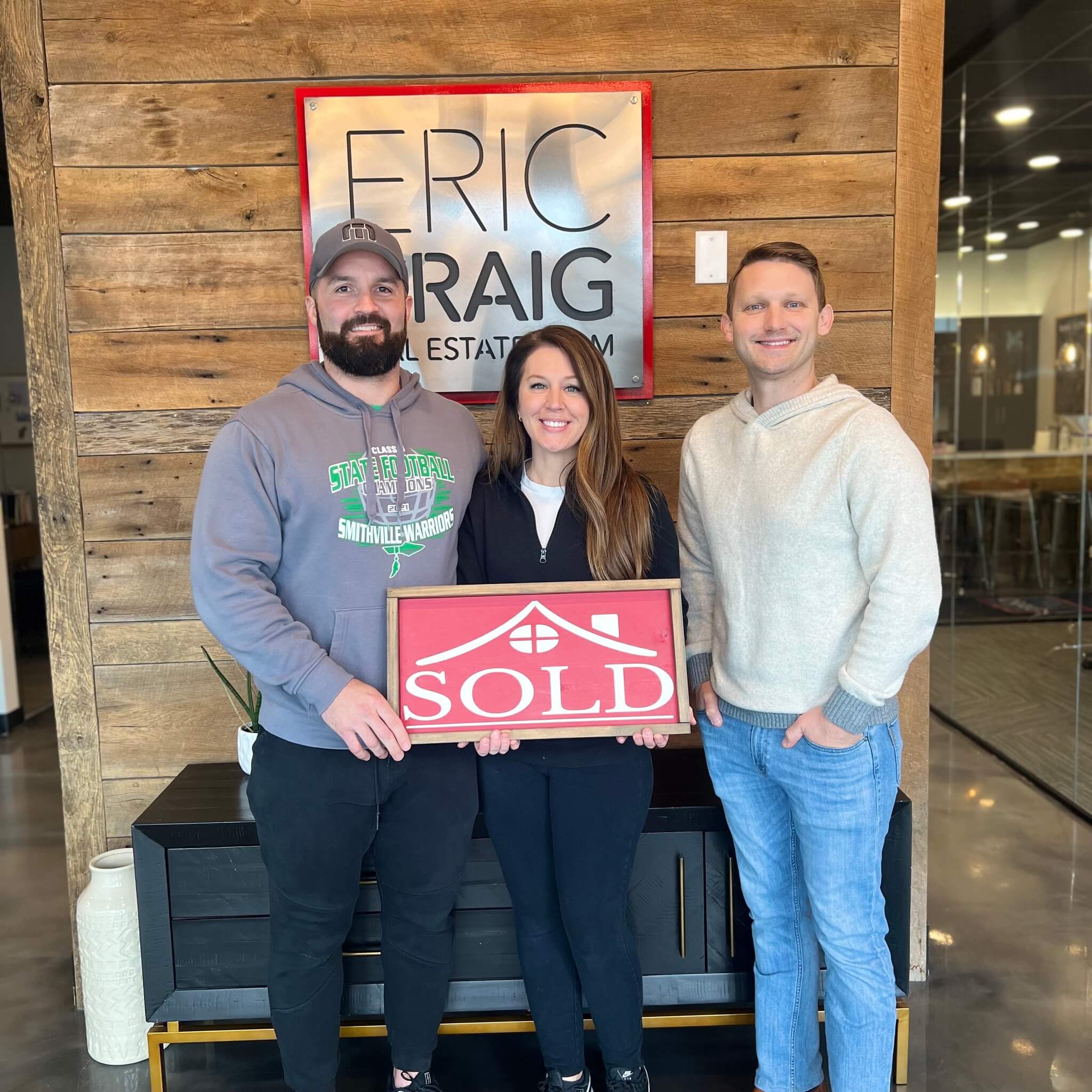 real estate sold sign