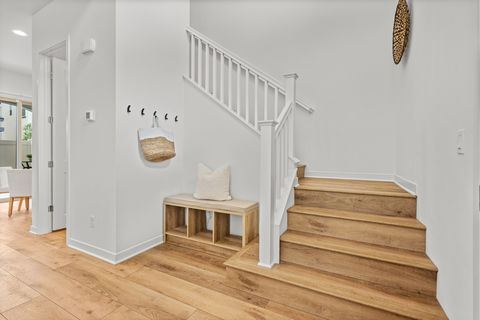 018_hivemedia_444_clubhouse_drive-12_850