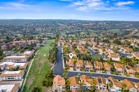 038_hivemedia_7083_zubaron_lane-50_256