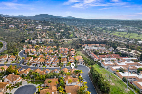 041_hivemedia_7083_zubaron_lane-53_664