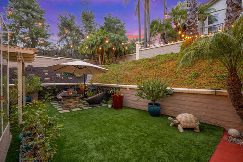 053_hivemedia_7083_zubaron_lane-41_692