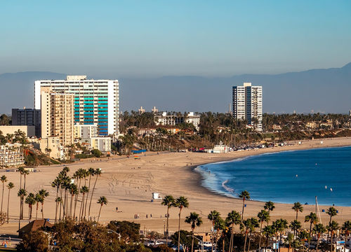 Aerial-view-of-Los-Alamitos-Beach