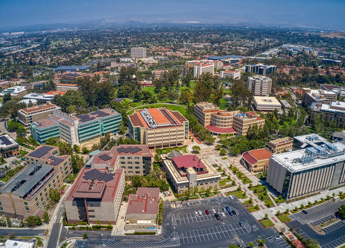 Public-University-in-Irvine