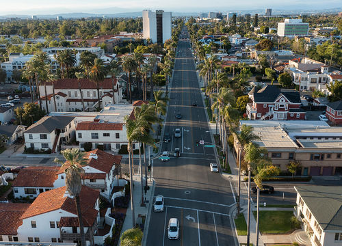 Sunset-view-of-the-historic-core-of-downtown-Santa-Ana