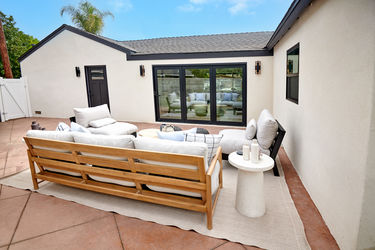 31-615-s-hazelwood-st-anaheim-listing-28