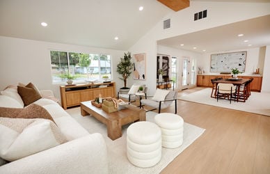 4-615-s-hazelwood-st-anaheim-listing-26