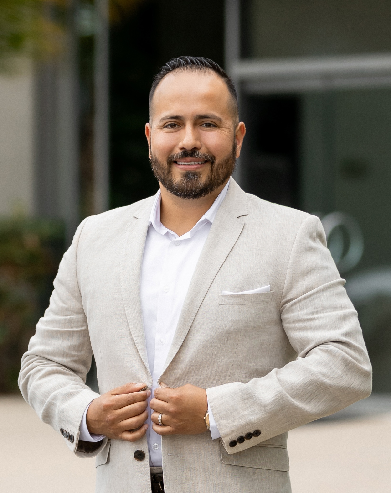 Jovani Headshot copy