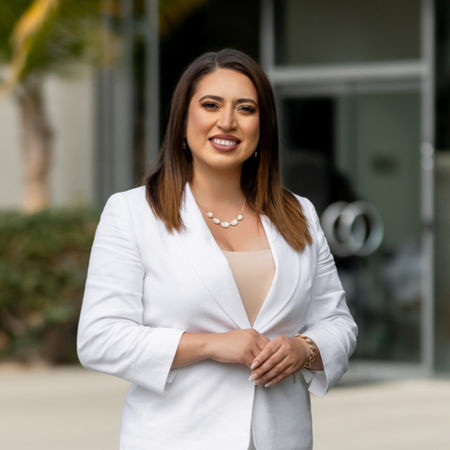 Lesley Salas