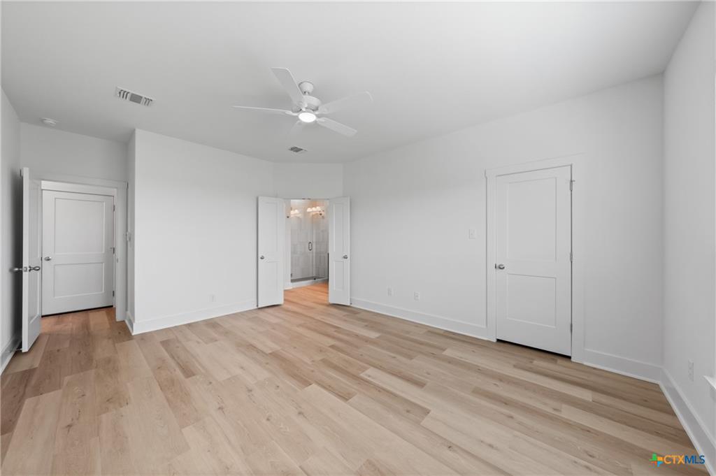 Master bedroom in Hills of Westwood