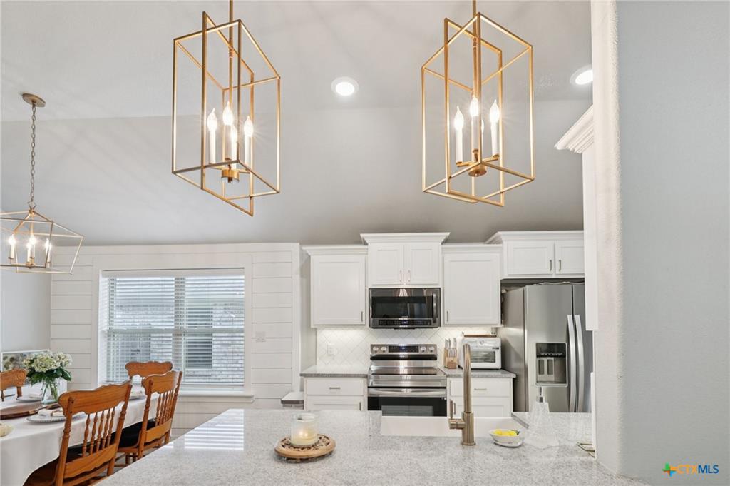 Prairie Ridge designer interior — premium new construction finishes in Temple TX