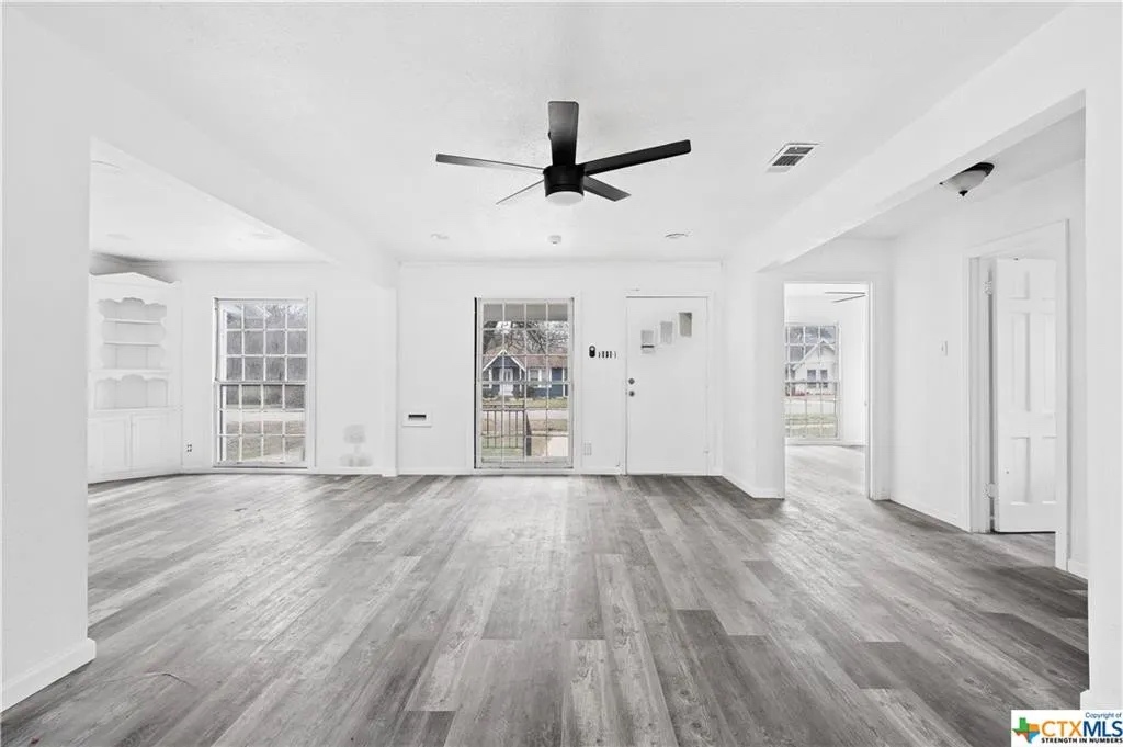 918 N 13th entry after renovation