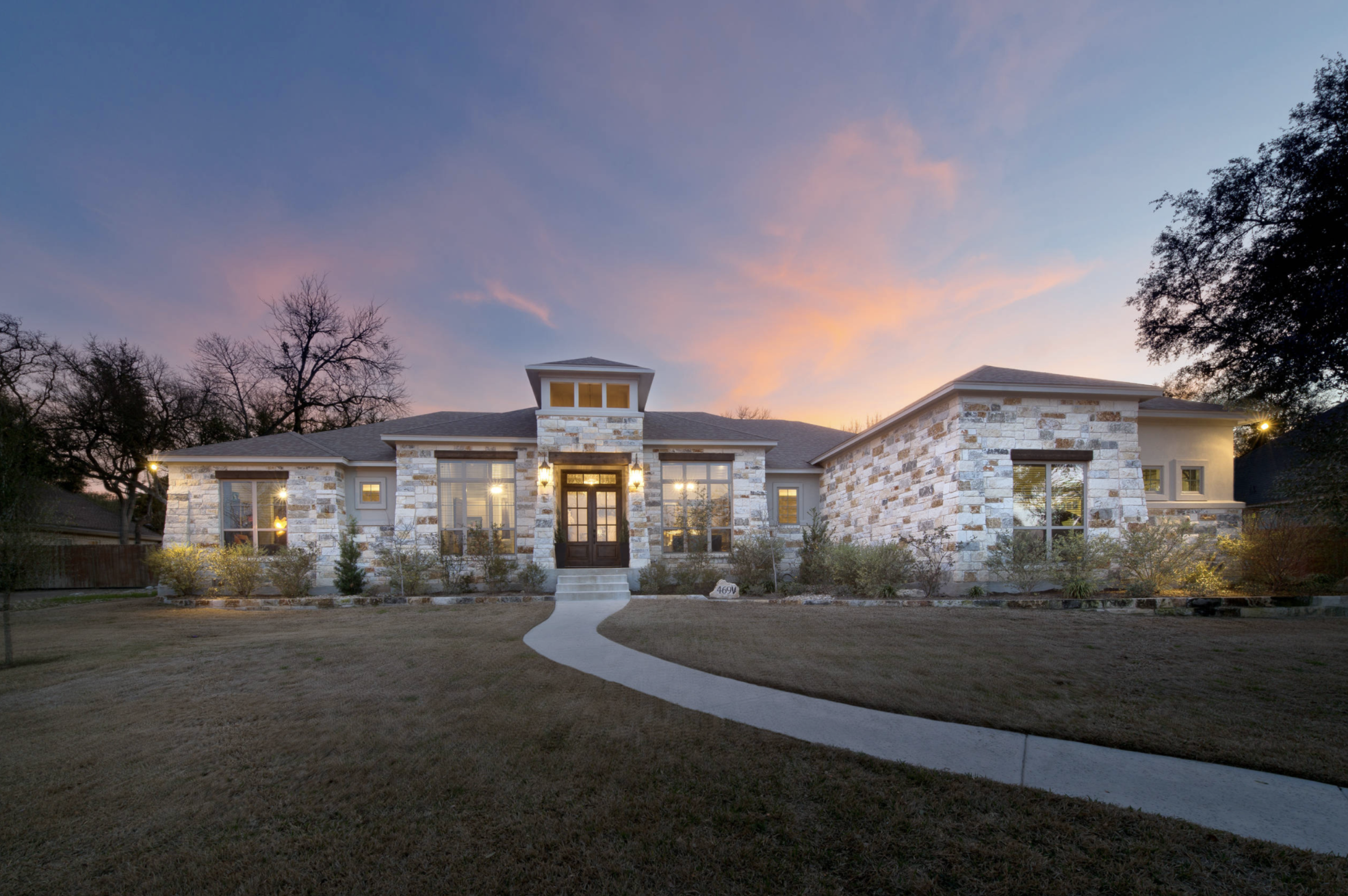 Arnold Design Build home exterior in South Temple TX