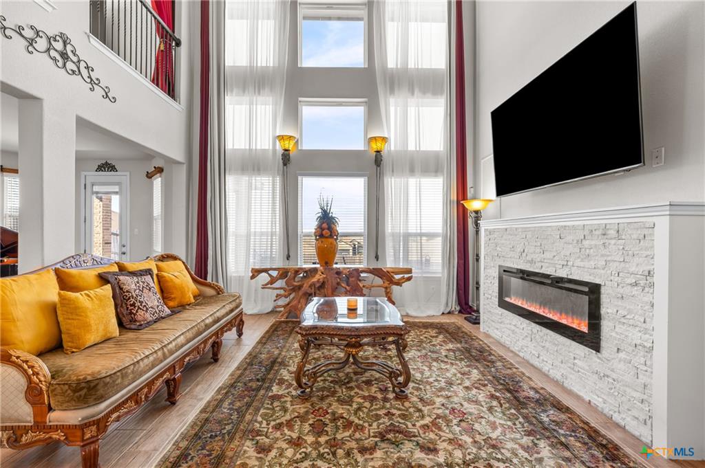 Saratoga Homes living area with modern finishes