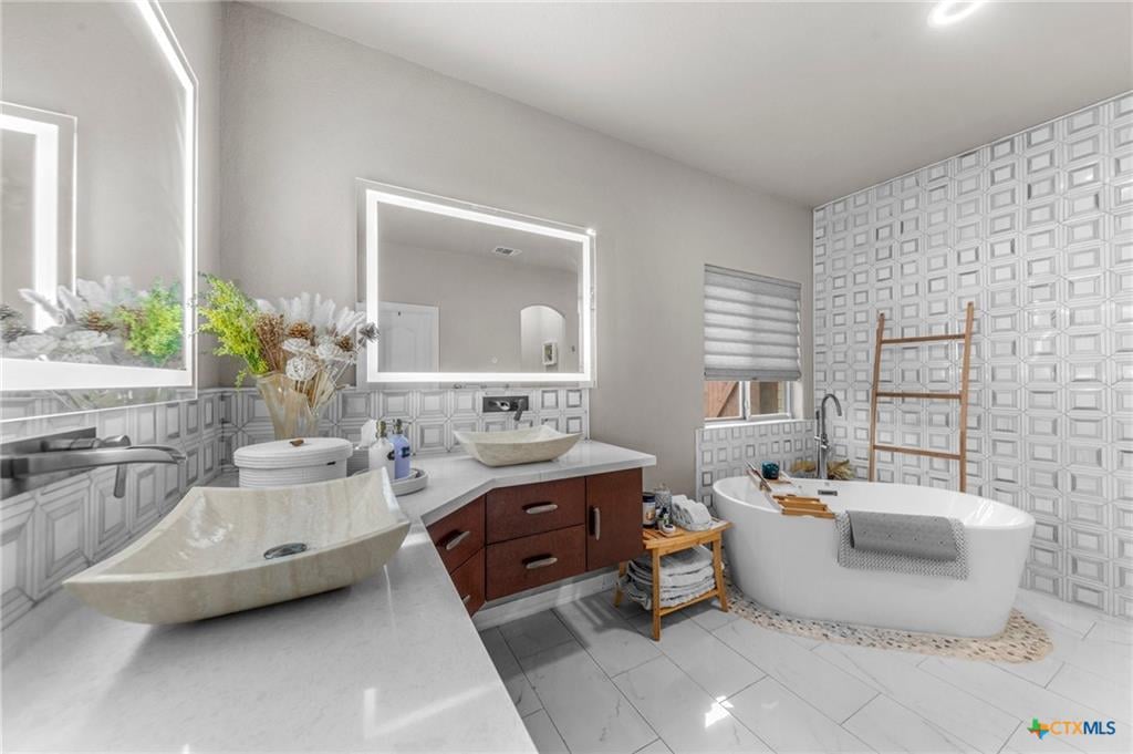 Dawson Ranch bathroom